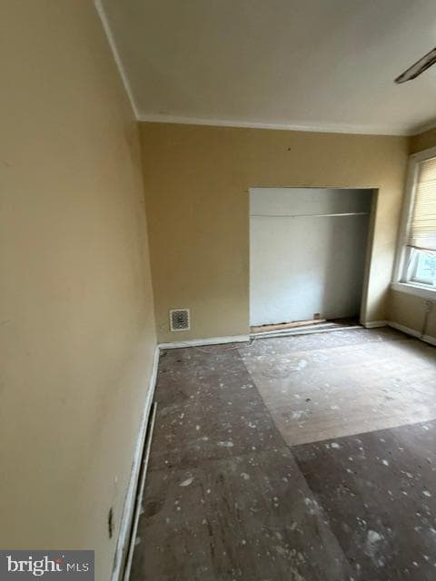 2205 N Lambert Street photo 3
