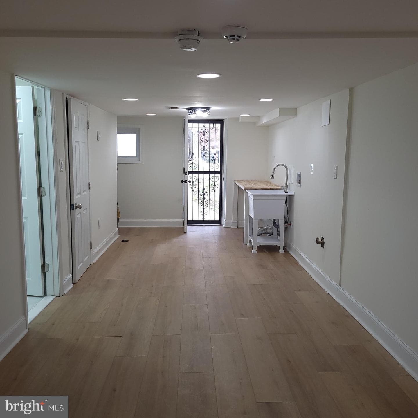 1622 E Johnson Street photo 21