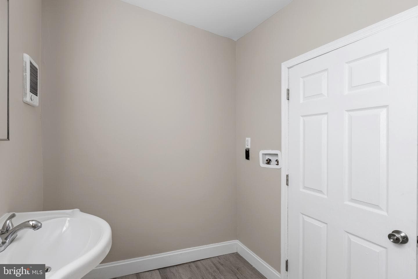 2110 E Ann Street photo 13