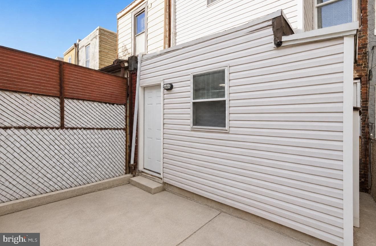2110 E Ann Street photo 21