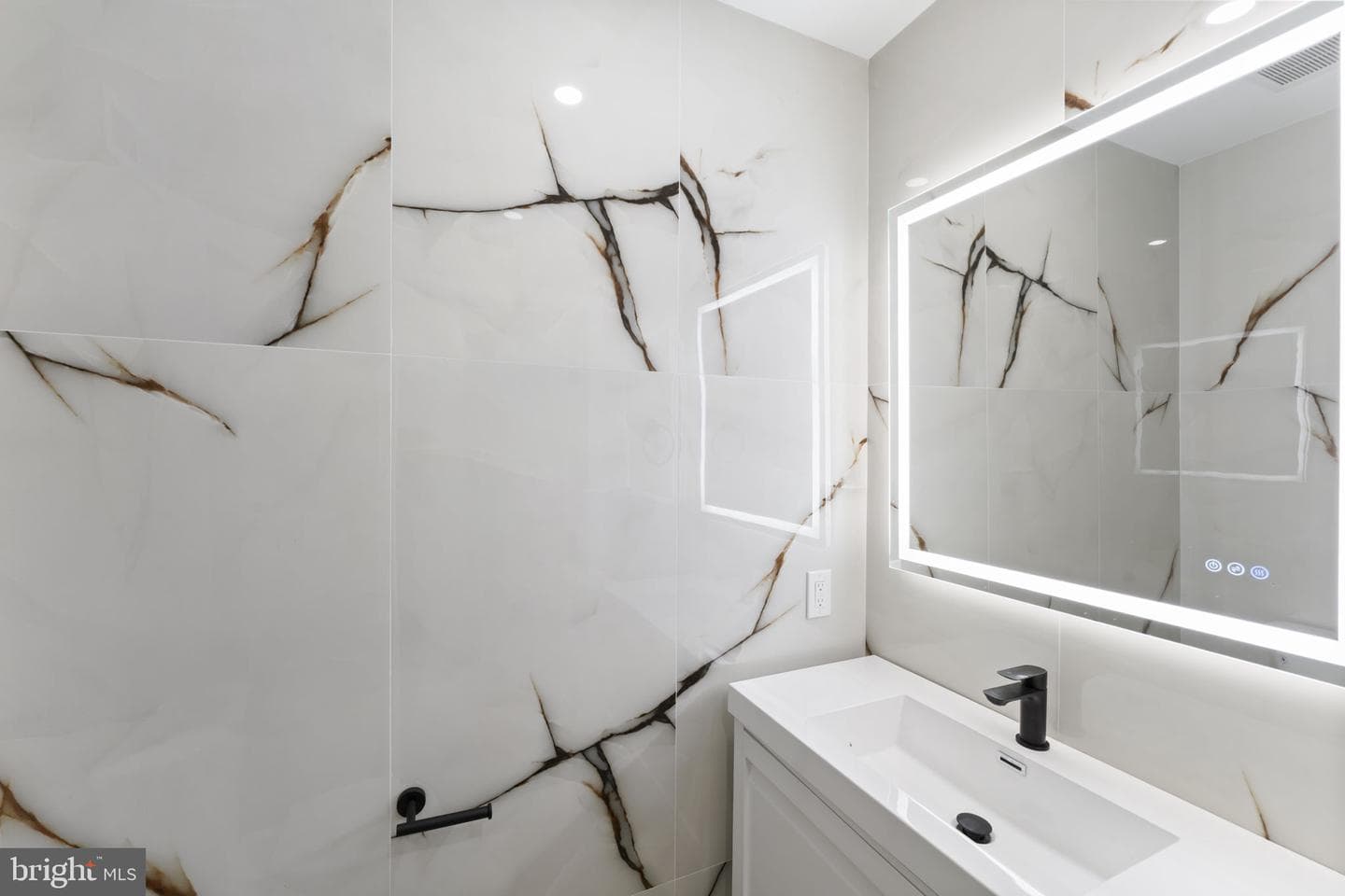 1307 N Randolph Street photo 6