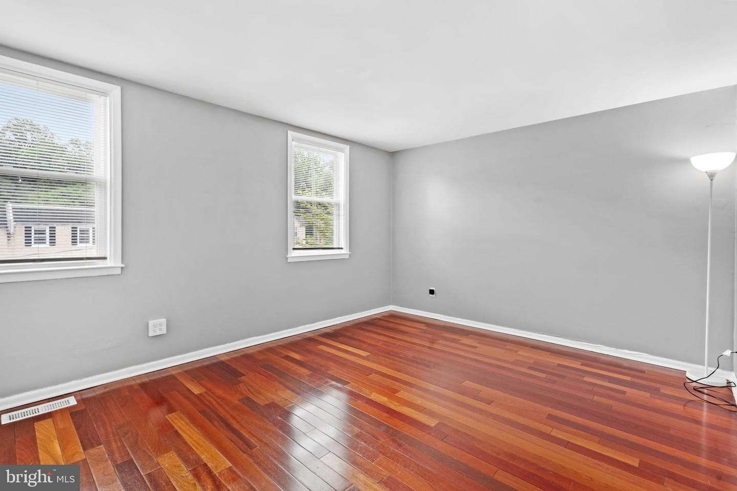 2867 Angus Road photo 23