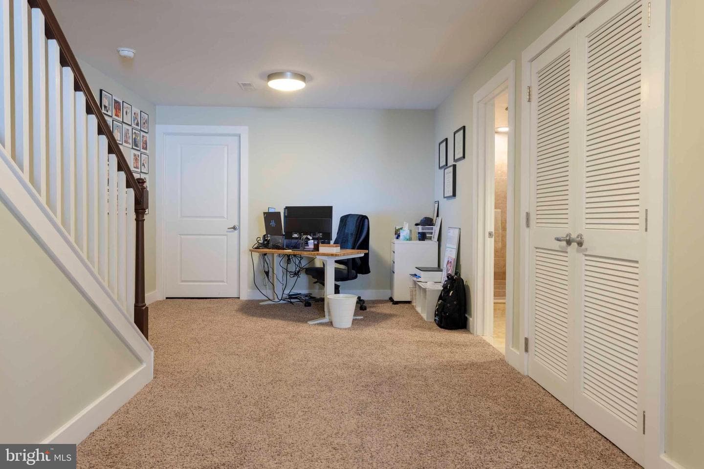 2312 E Sergeant Street photo 21