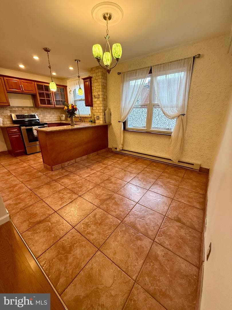 1449 Creston Street photo 5