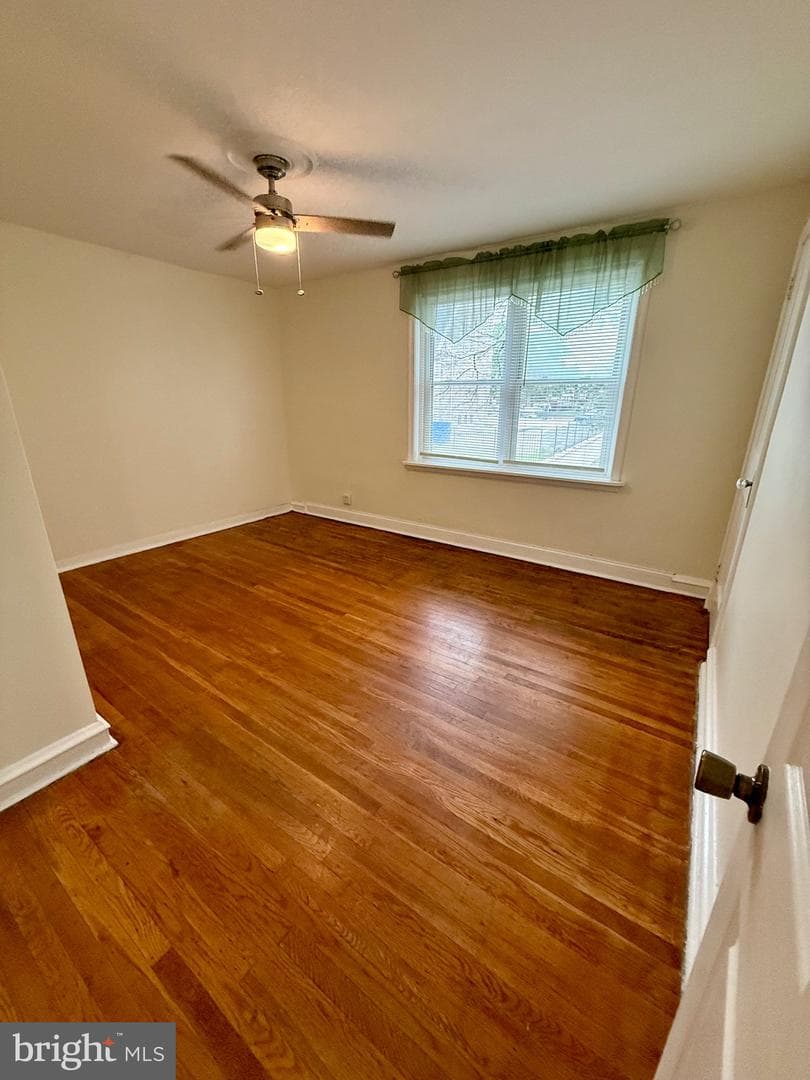 1449 Creston Street photo 9