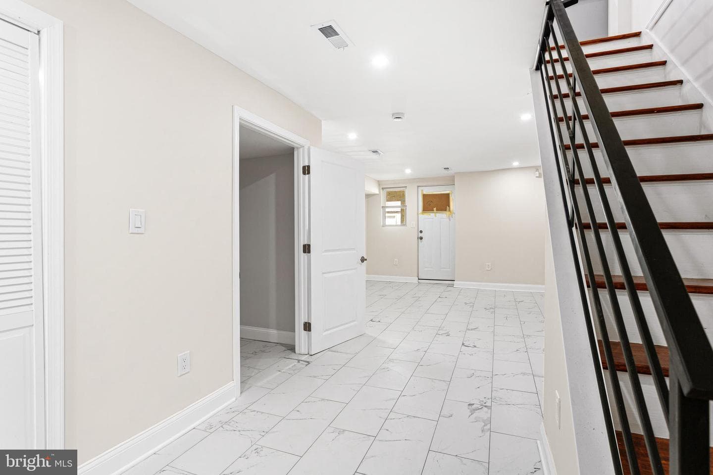 1424 S Napa Street photo 18