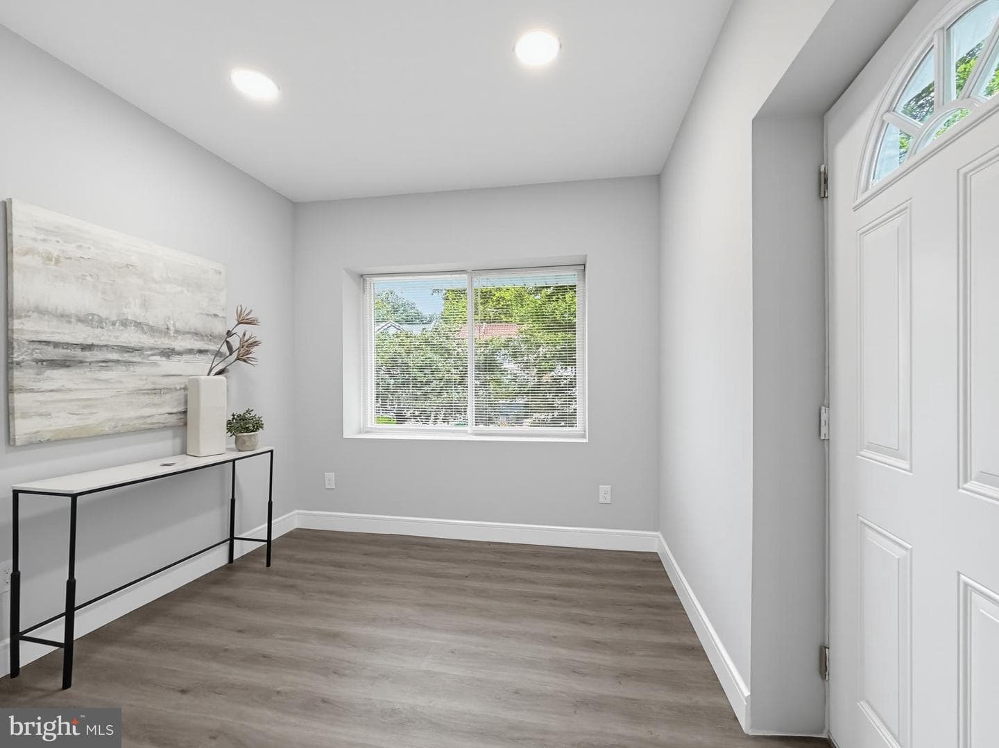 5357 N Sydenham Street photo 11