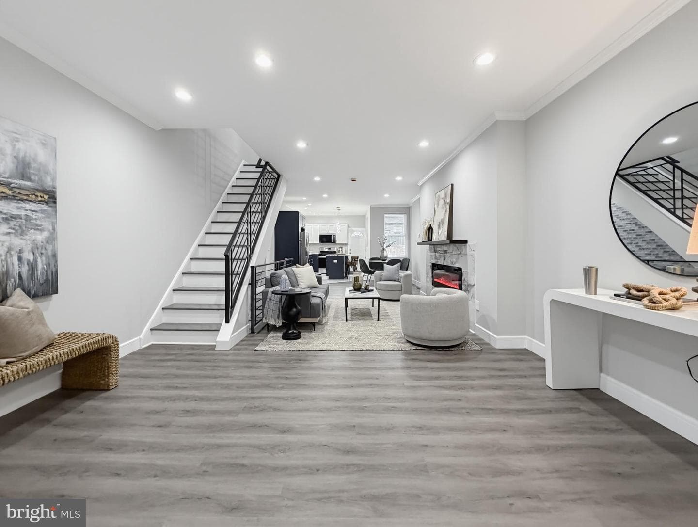 5357 N Sydenham Street photo 14