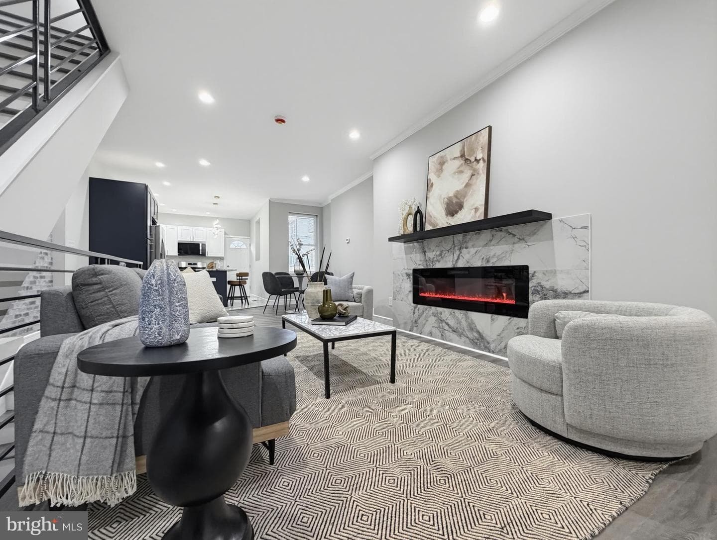 5357 N Sydenham Street photo 21