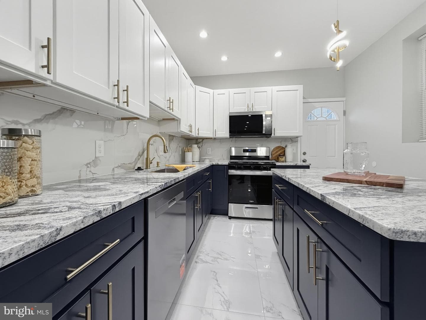 5357 N Sydenham Street photo 30