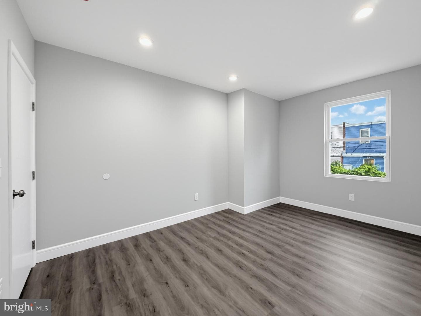 5357 N Sydenham Street photo 42