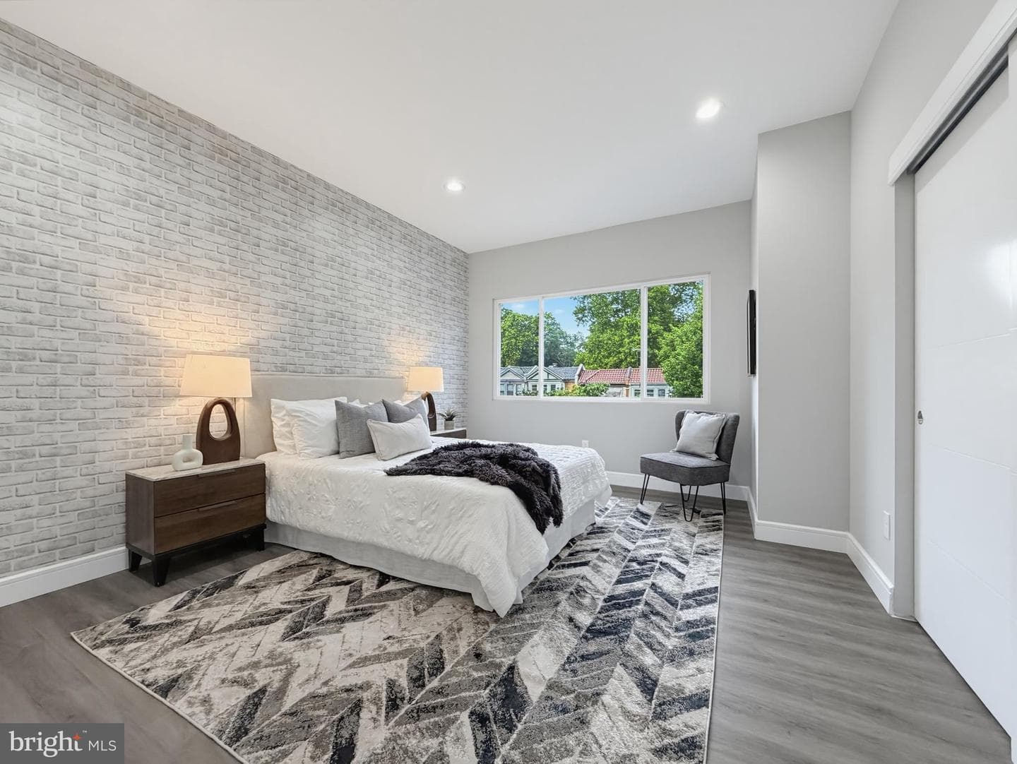 5357 N Sydenham Street photo 52