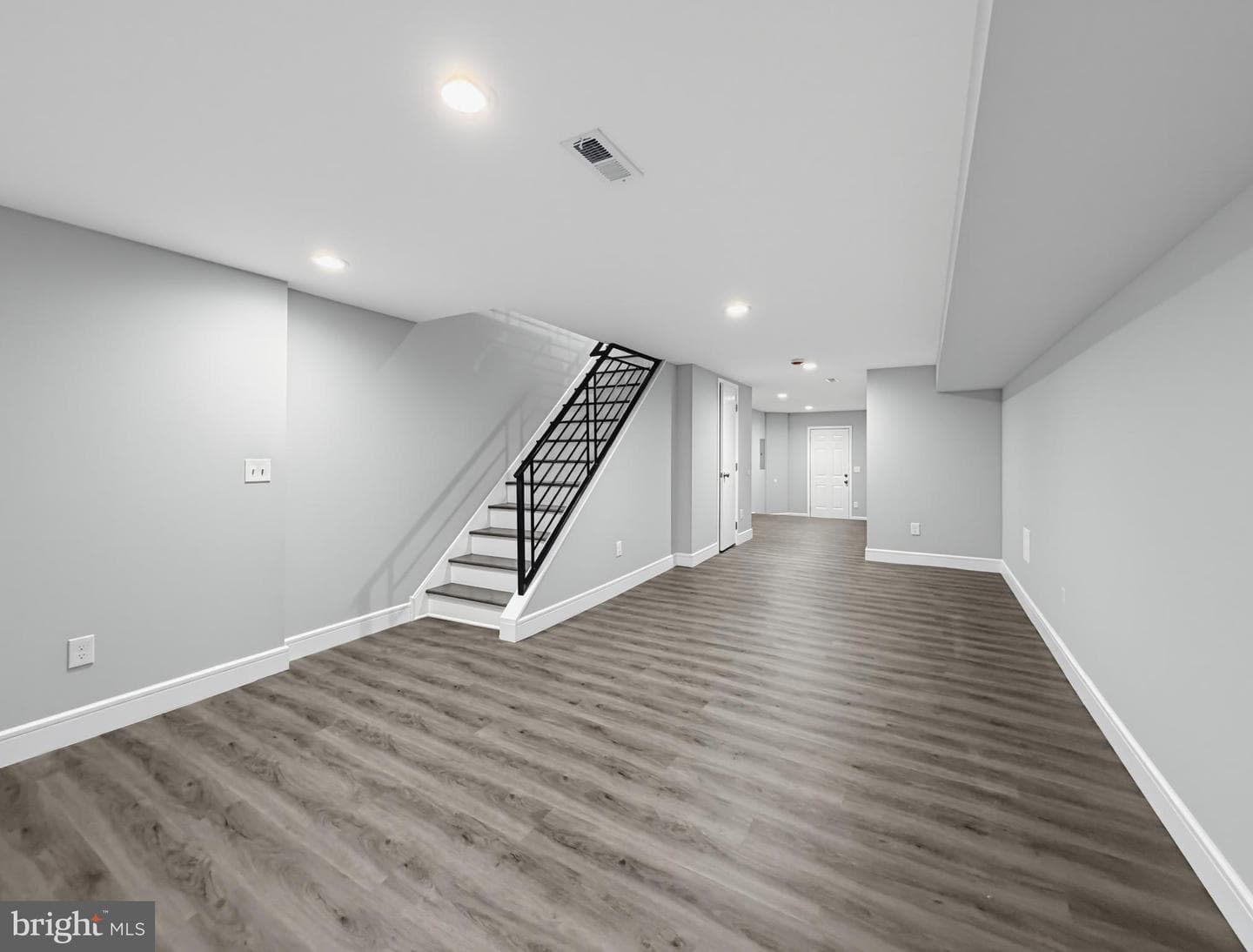 5357 N Sydenham Street photo 70
