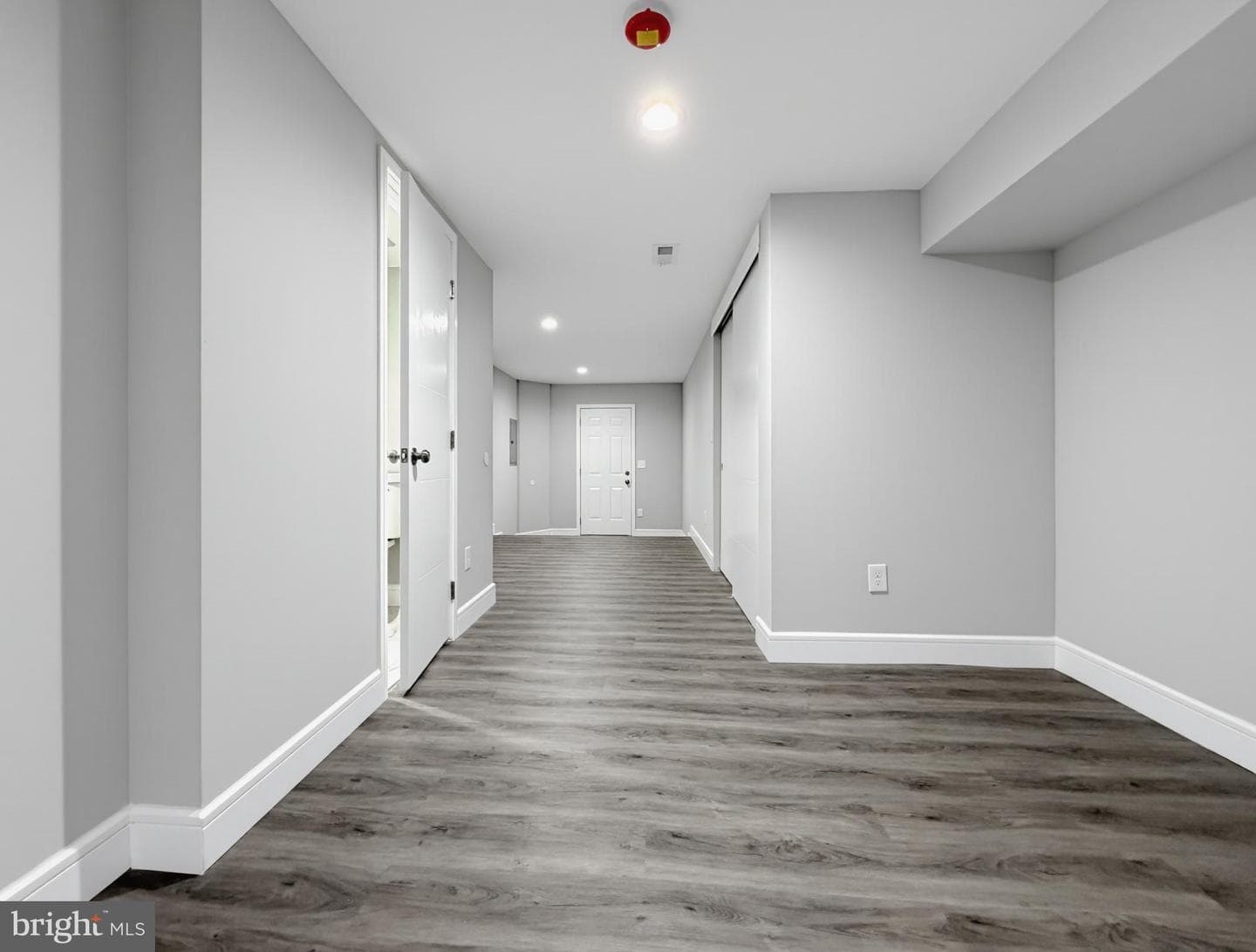 5357 N Sydenham Street photo 78