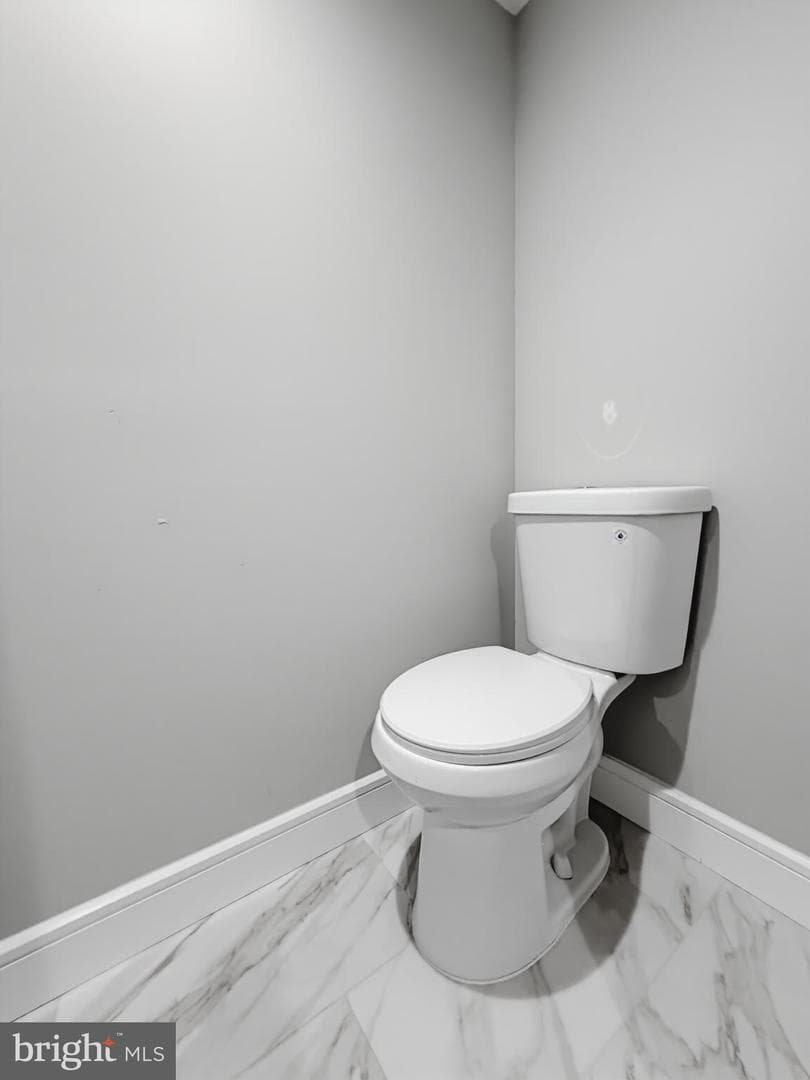 5357 N Sydenham Street photo 80