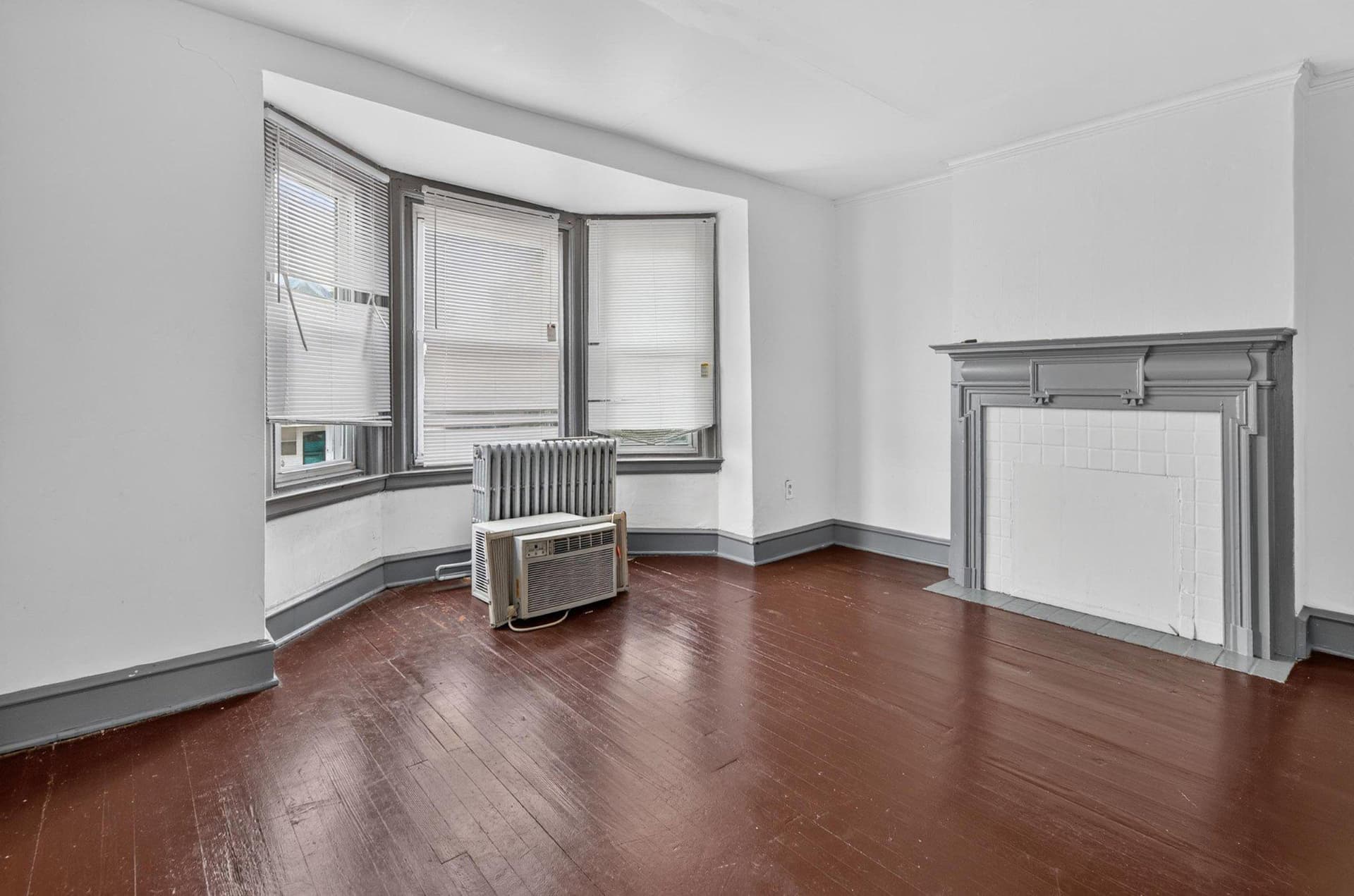 6130 Washington Avenue photo 24