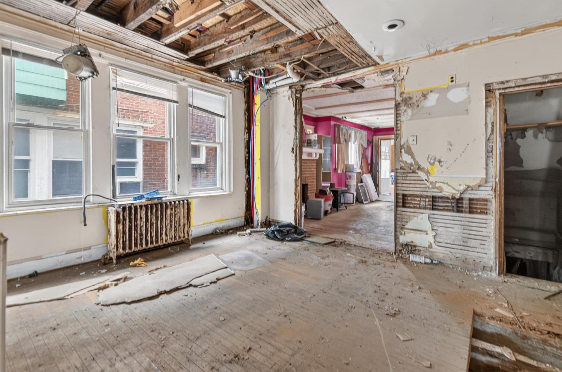 6130 Washington Avenue photo 44