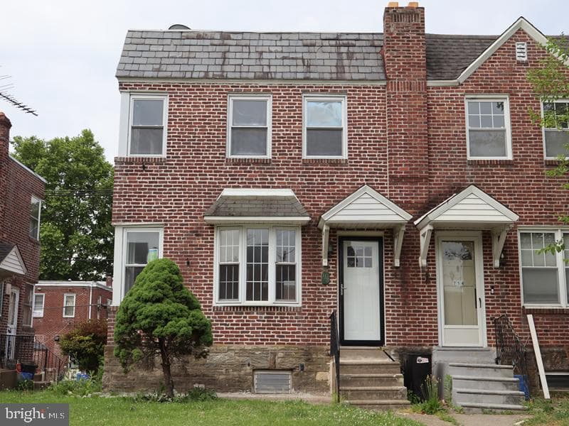 716 Disston Street photo 1