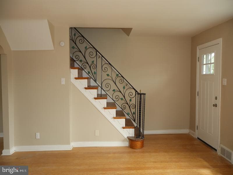 716 Disston Street photo 8