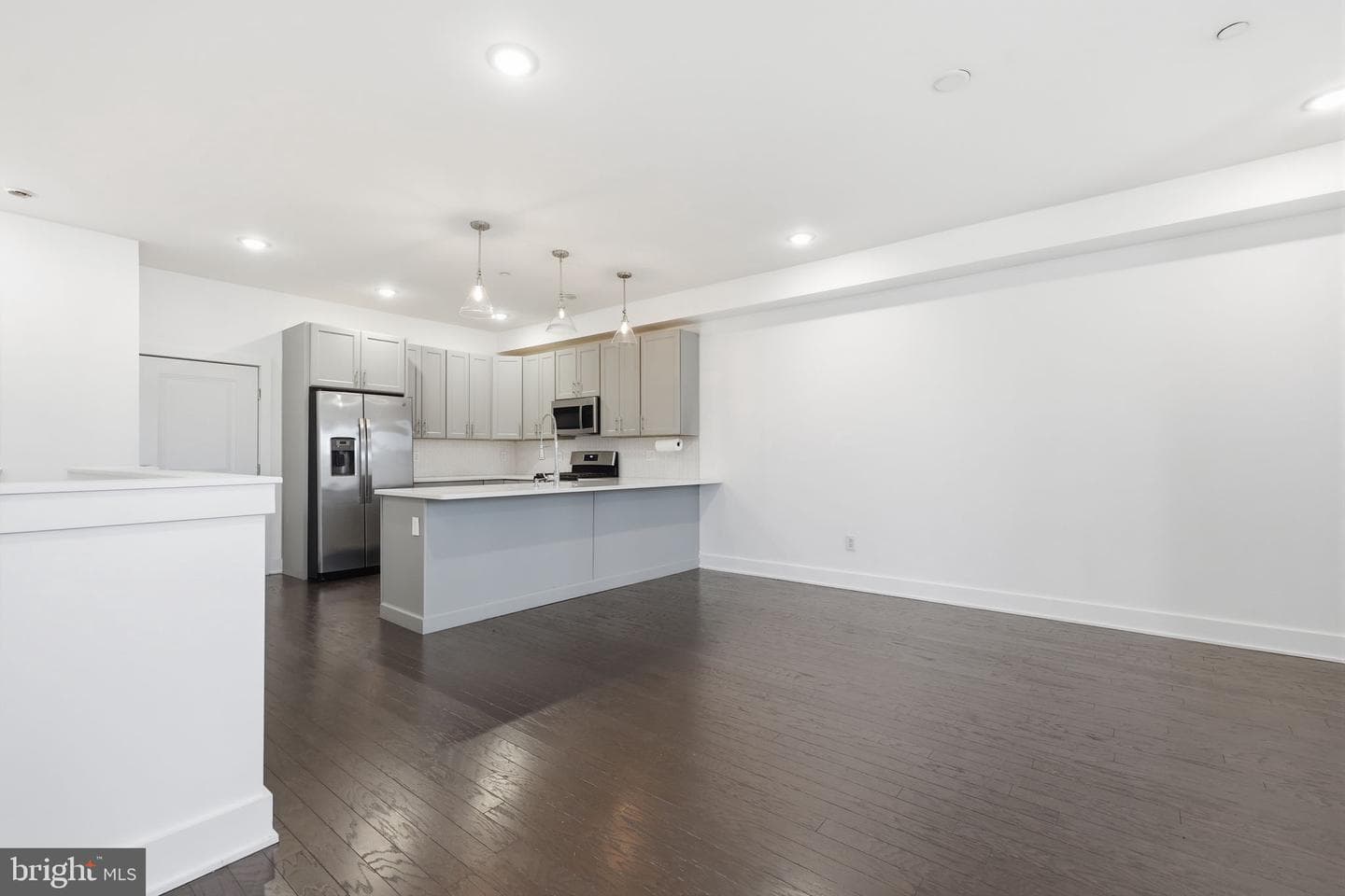 516 W Montgomery Avenue #1 photo 4