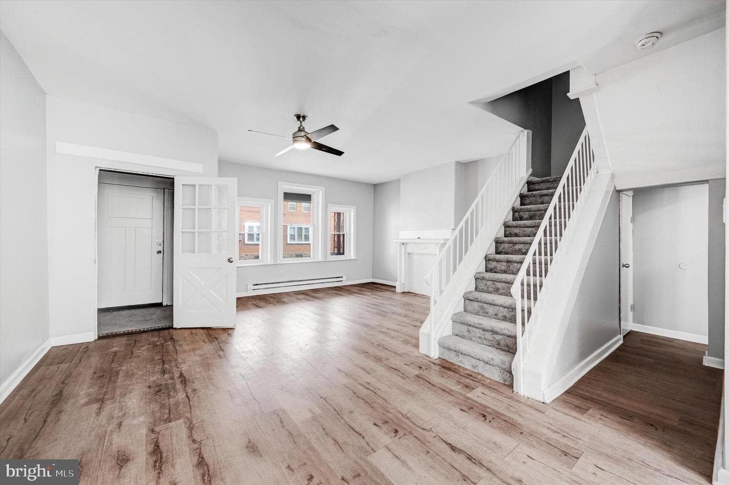 2406 W Clearfield Street photo 19