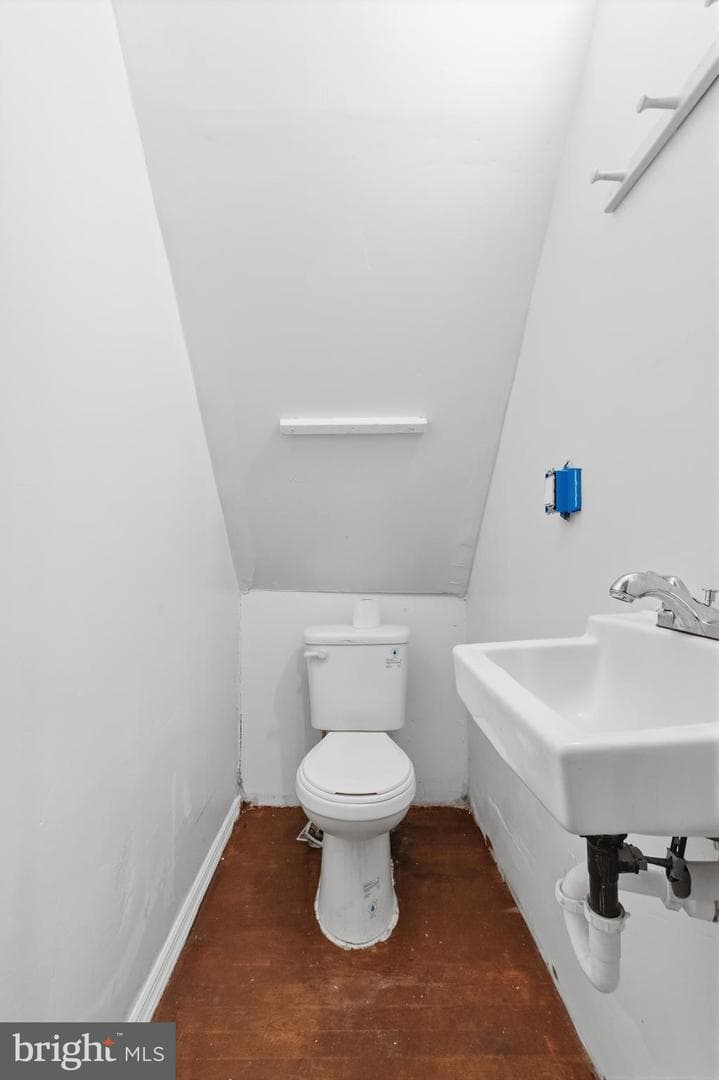 4548 N 17th Street photo 13