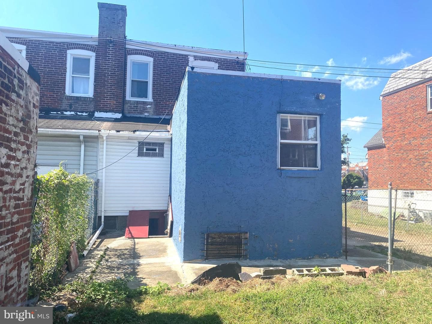 2241 Knorr Street photo 5