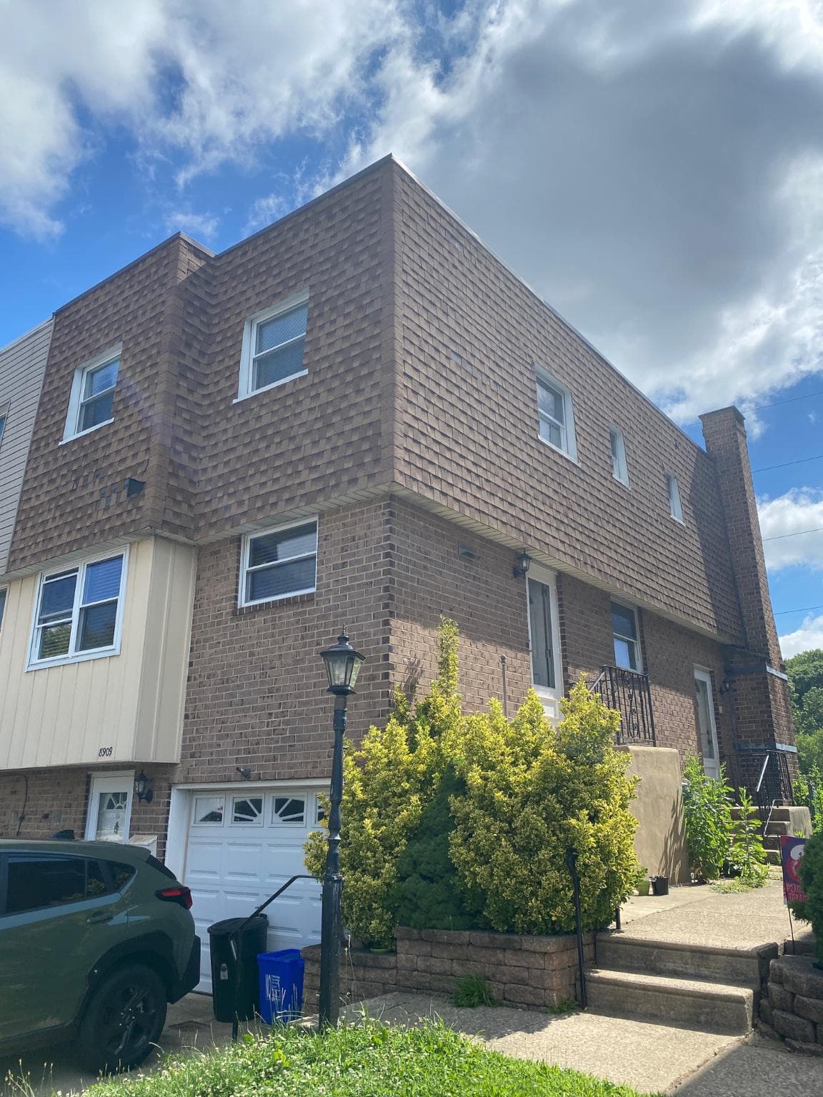 8909 Lewin Place photo 1