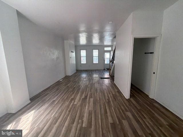123 N Salford Street photo 6