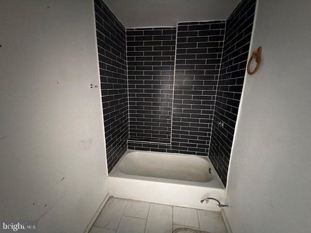 123 N Salford Street photo 7