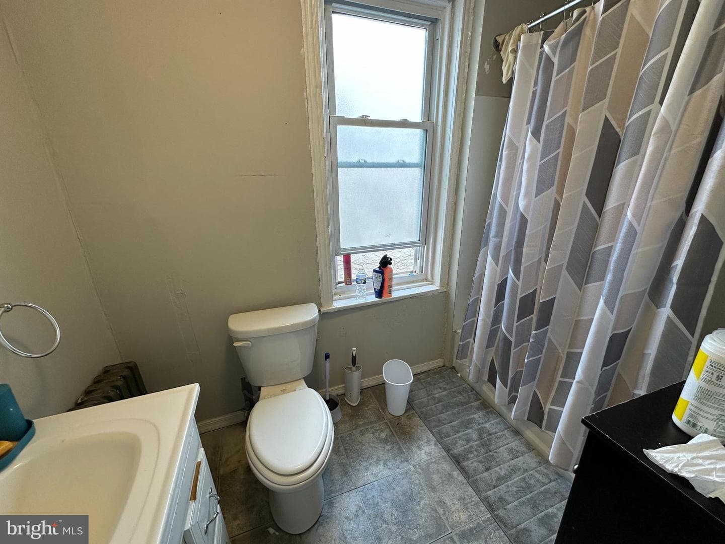 1723 Sigel Street photo 4