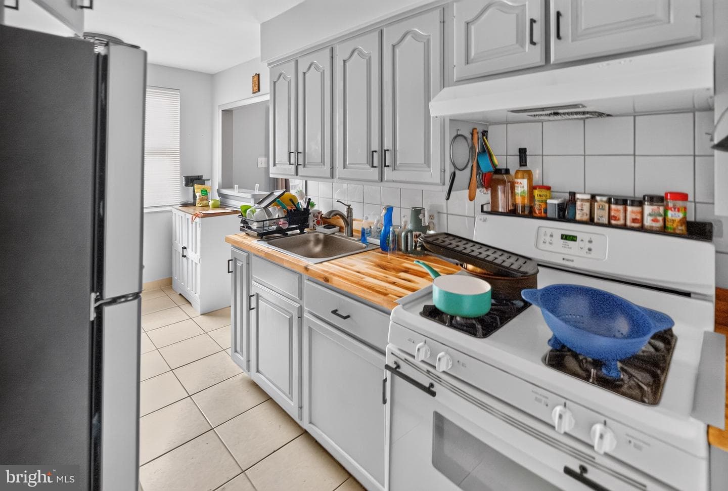 2149 Lardner Street photo 6