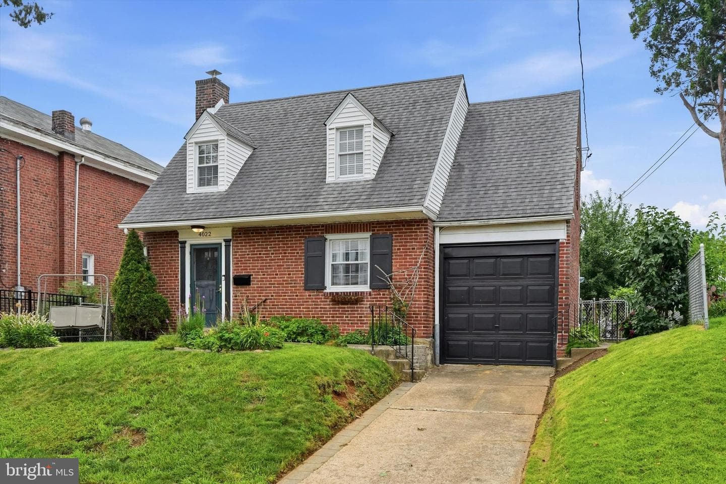 4022 Wells Street photo 1