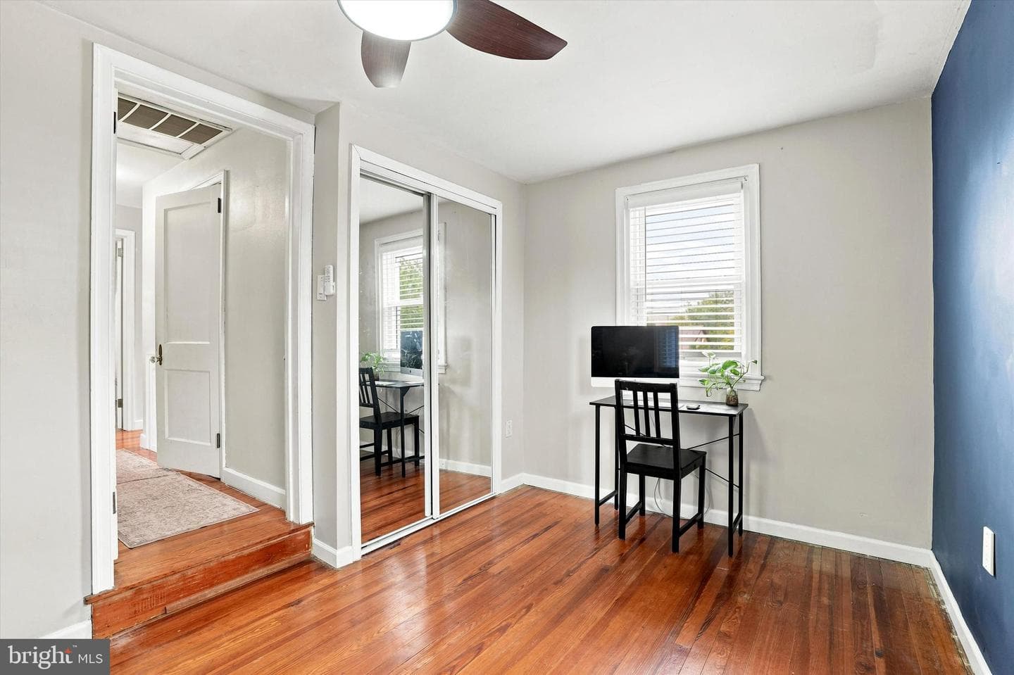 4022 Wells Street photo 15