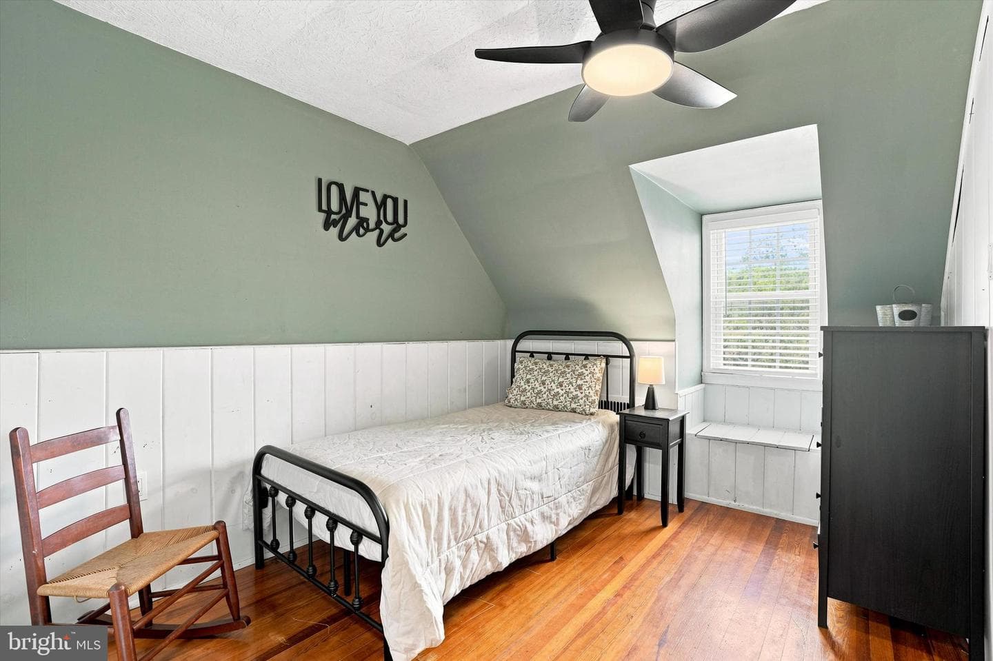 4022 Wells Street photo 16