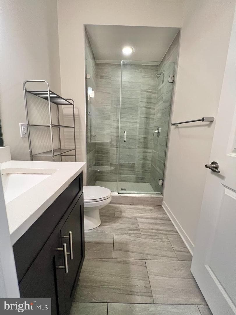 2122 Kensington Walk photo 24