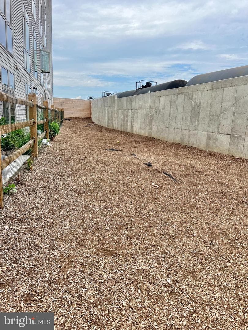 2122 Kensington Walk photo 51