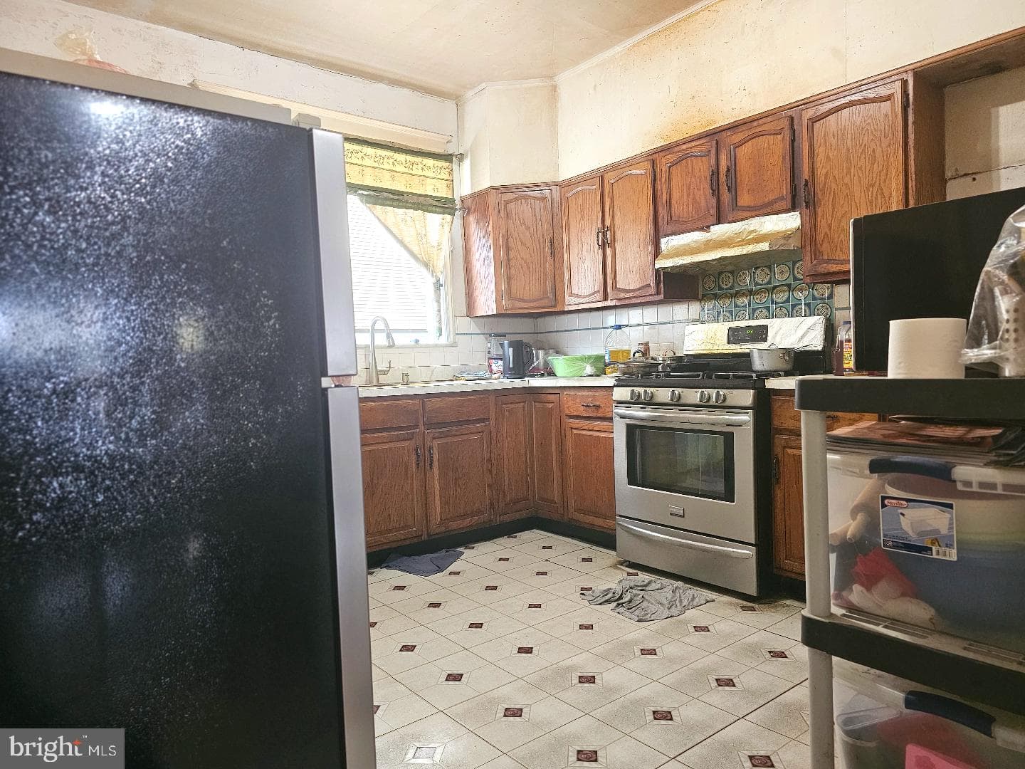 2205 S 24th Street photo 7