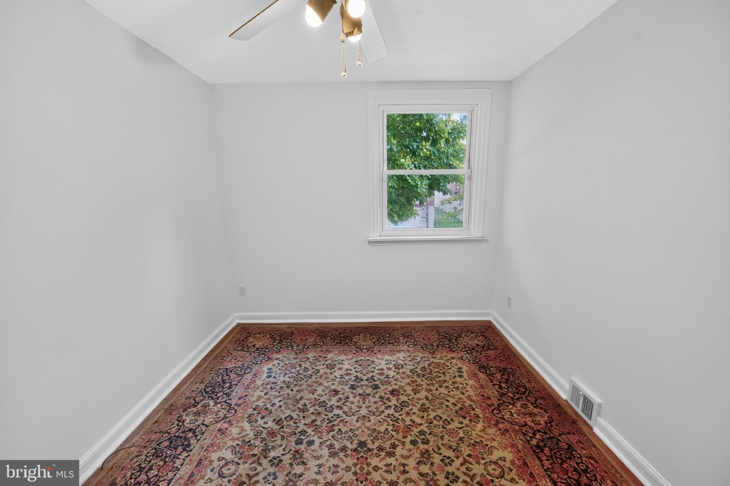 2233 Solly Avenue photo 18