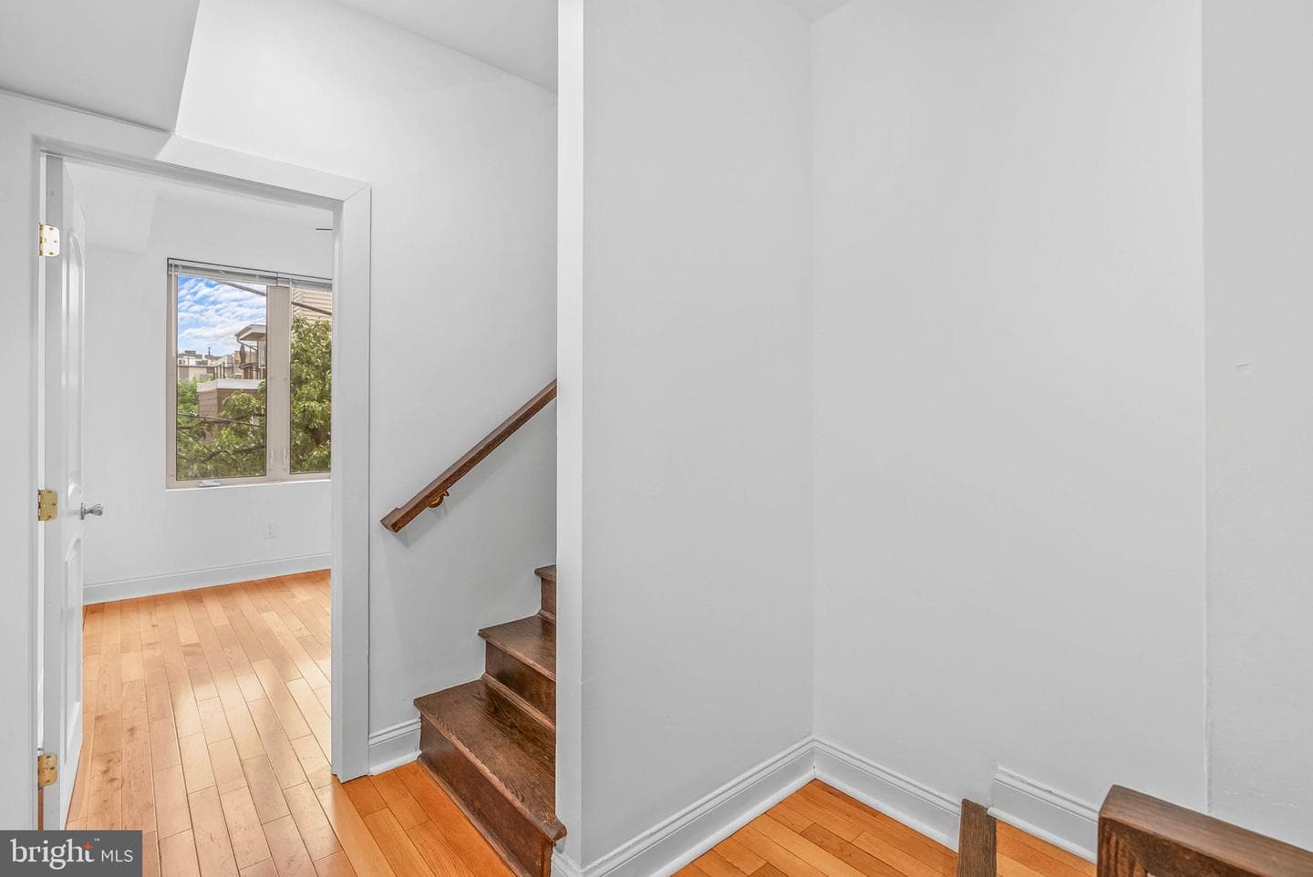226 W Wildey Street photo 24