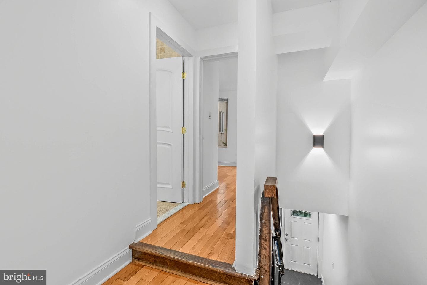 226 W Wildey Street photo 25
