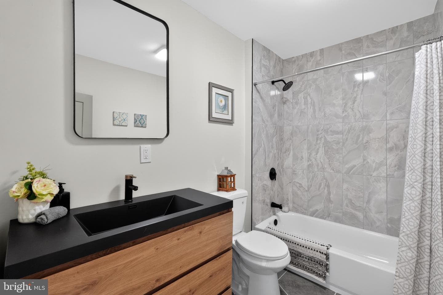 6632 N Uber Street photo 15