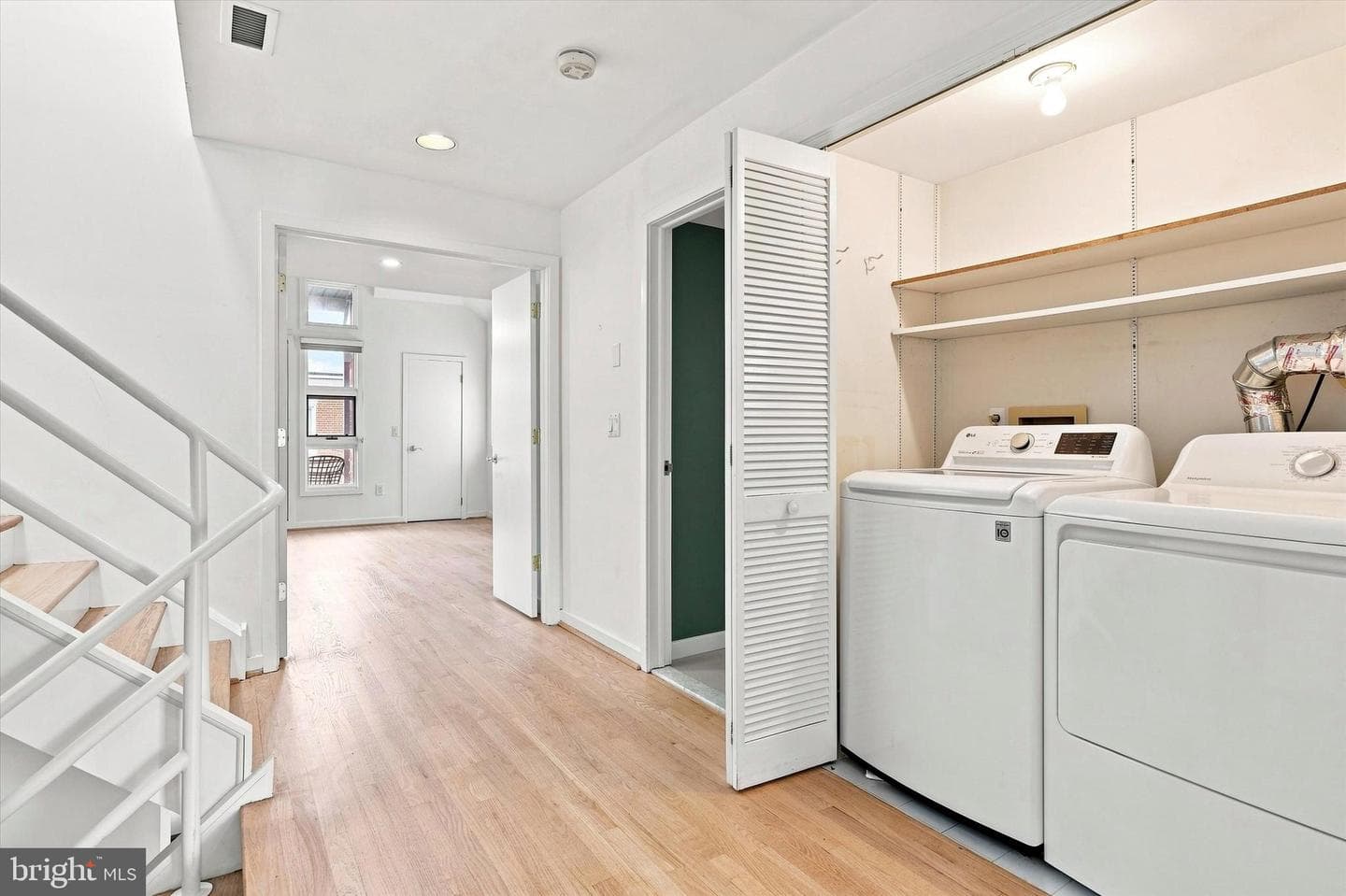 114 Bainbridge Street photo 15