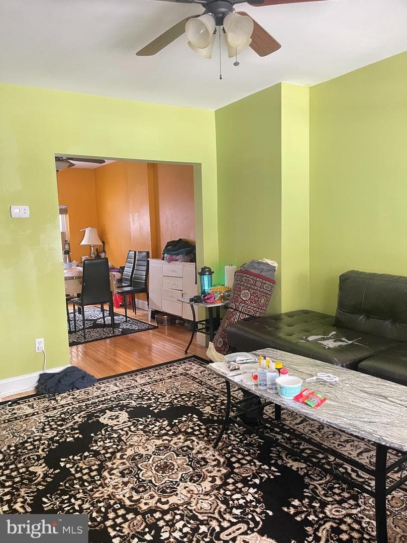 2702 S Darien Street photo 2