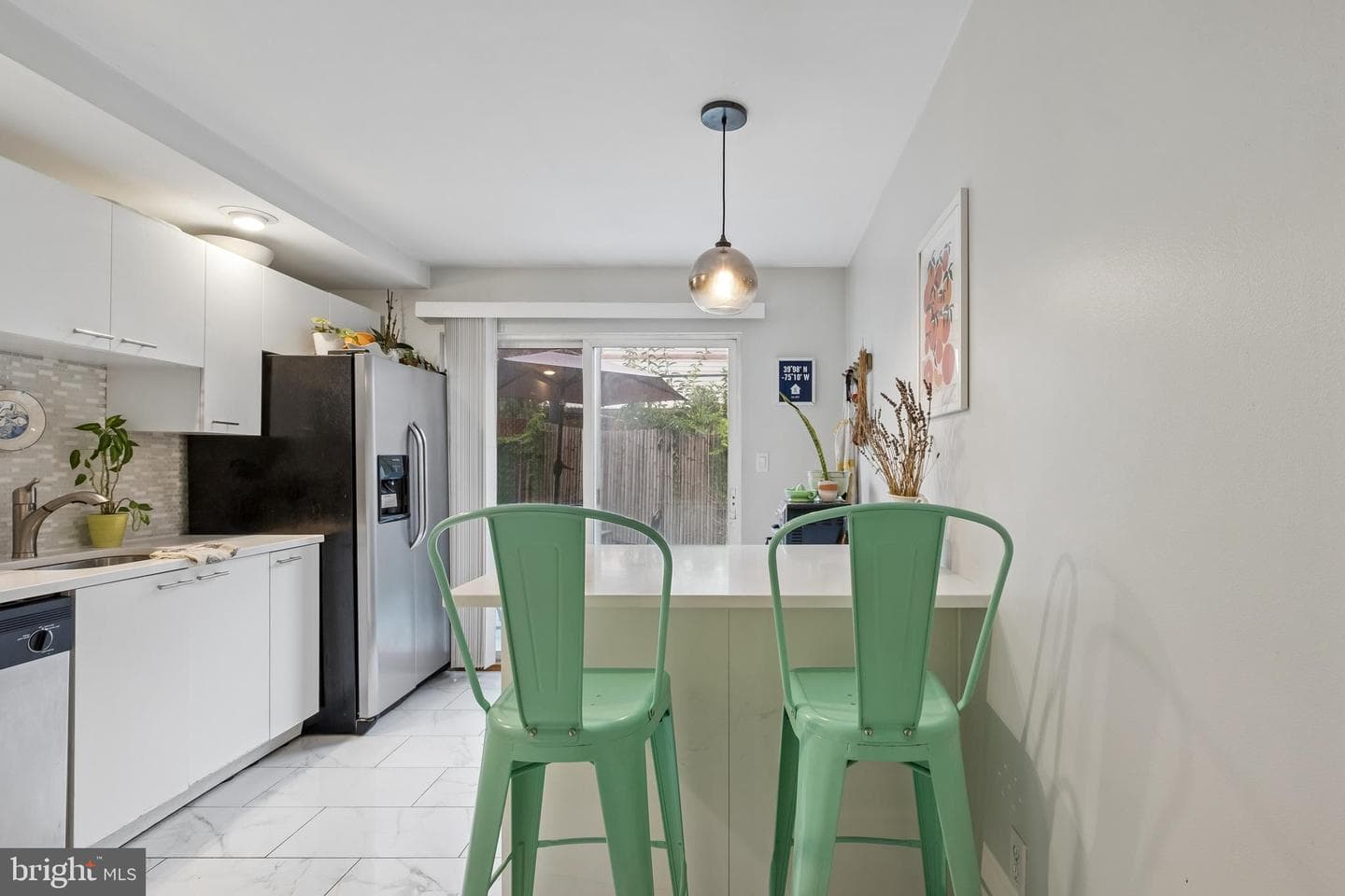 3141 Livingston Street photo 10