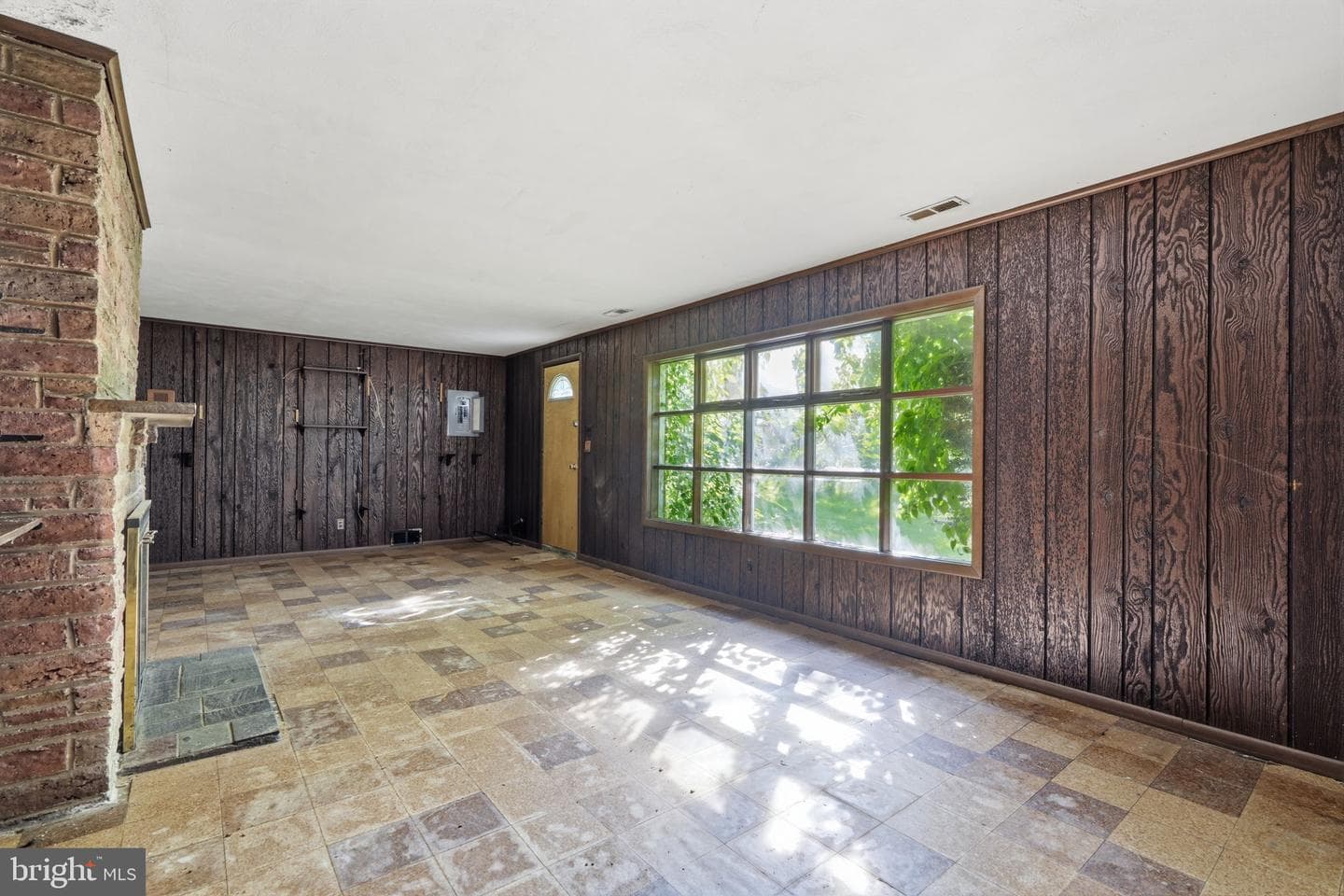 9219 Burbank Road photo 24