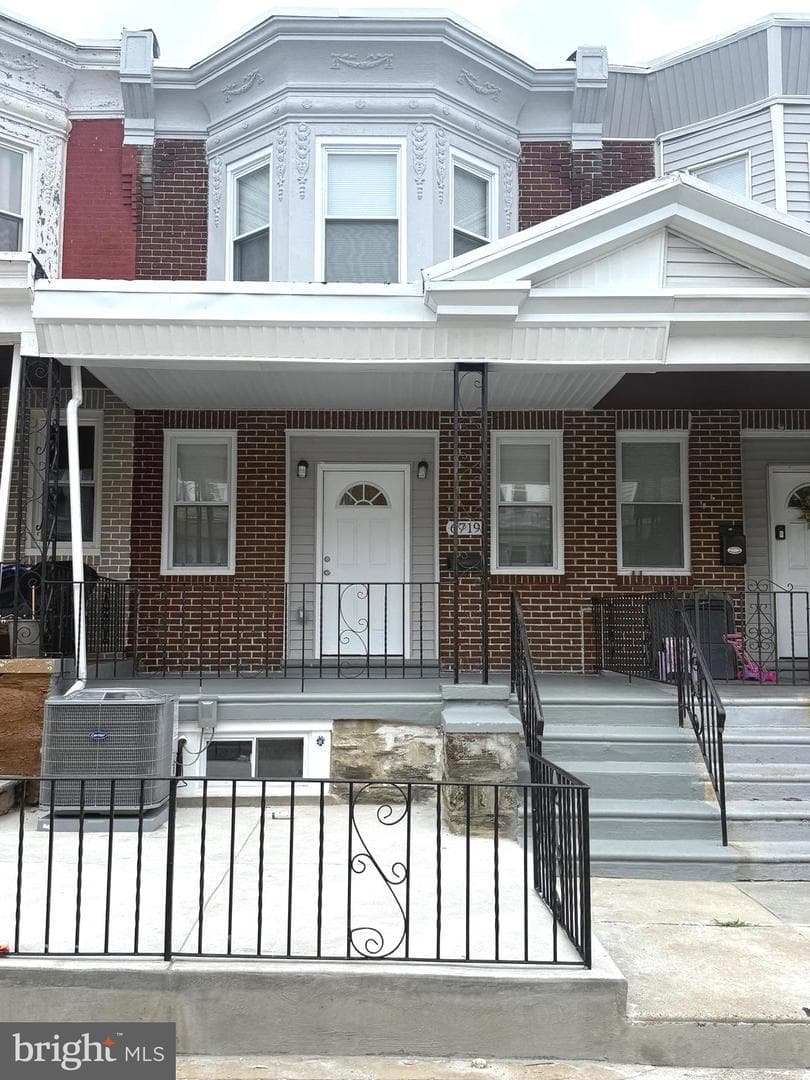 6719 N Smedley Street photo 20