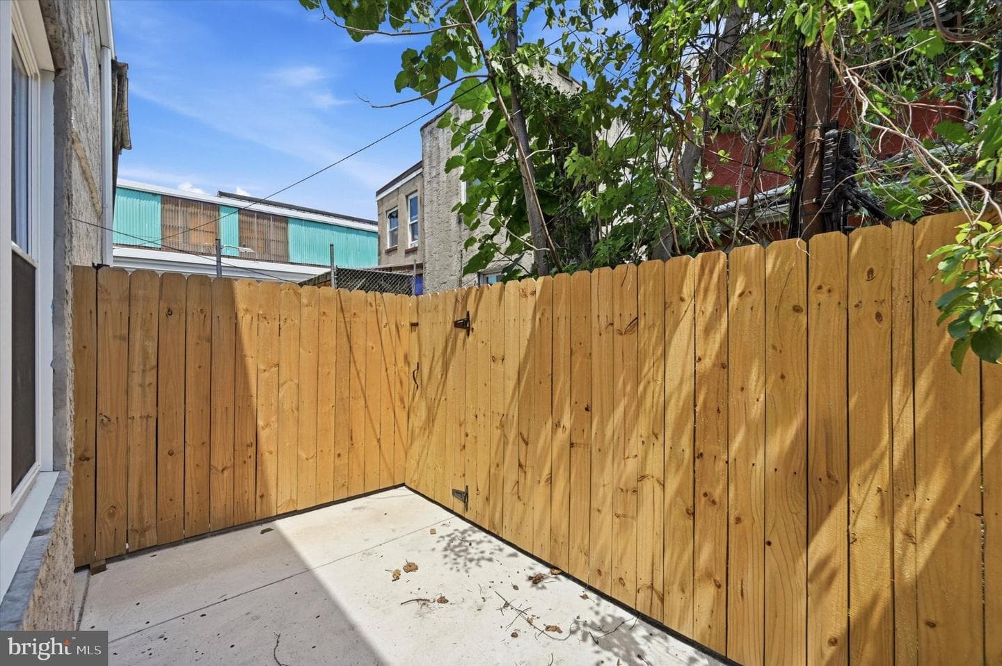 1207 S Harmony Street photo 24