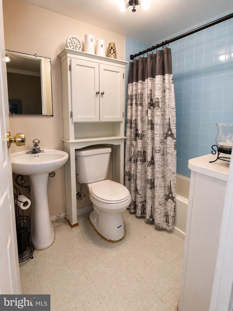 3109 N Palethorp Street photo 20