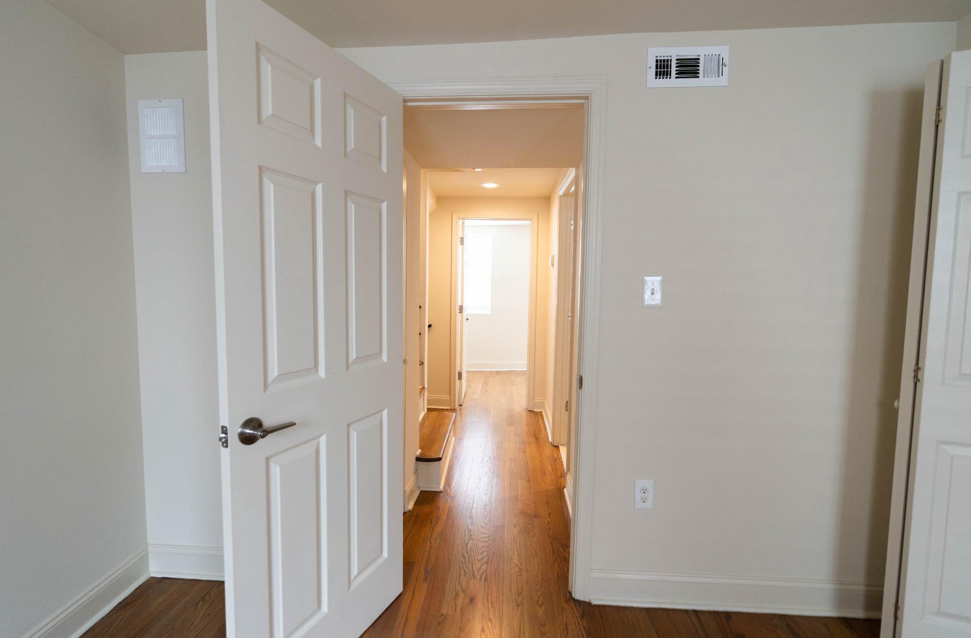 907 S Darien Way photo 15